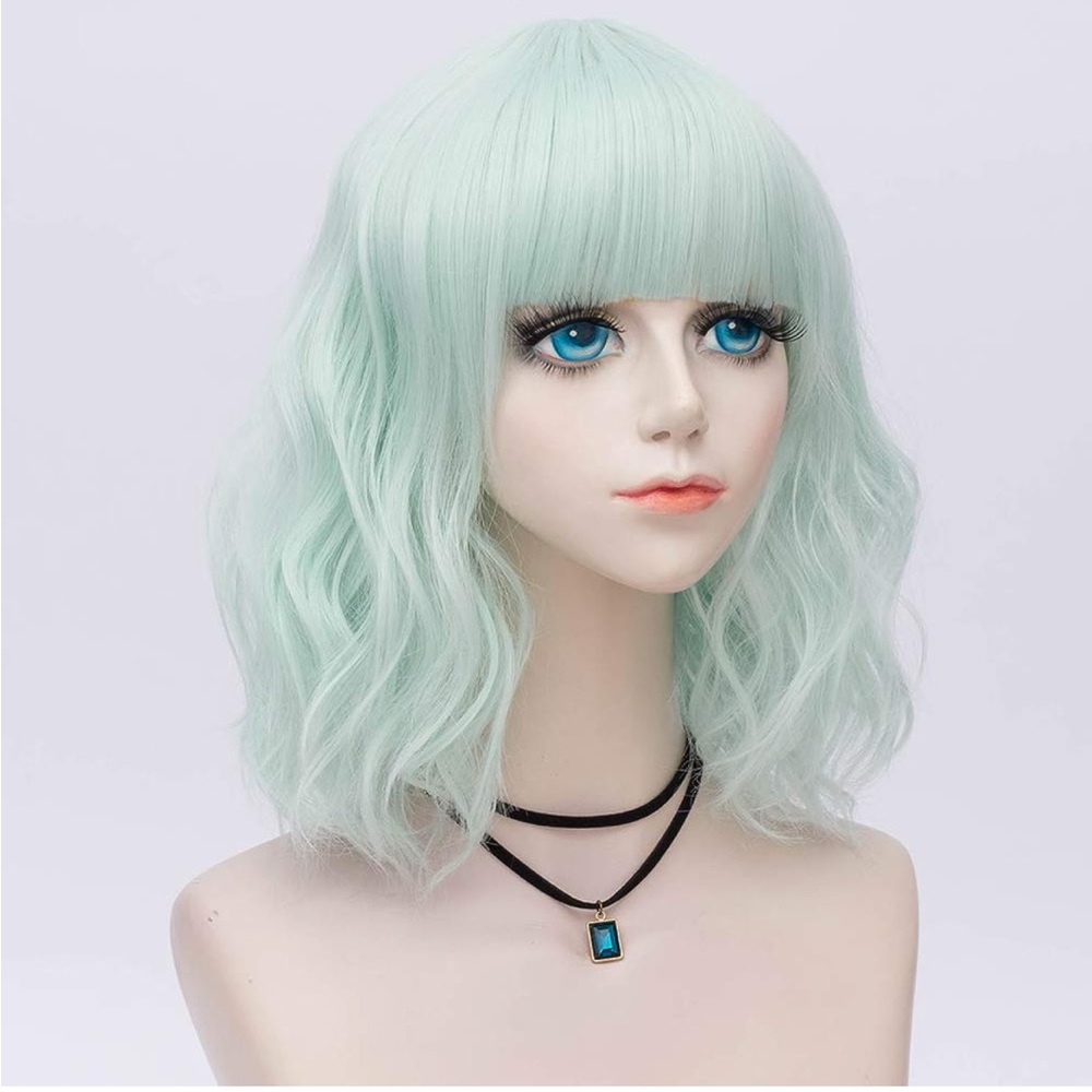 SHORT CURLY MINT GREEN WIG